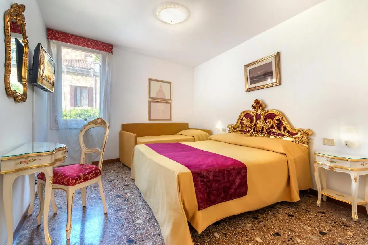 Hotel Casa Boccassini Venice