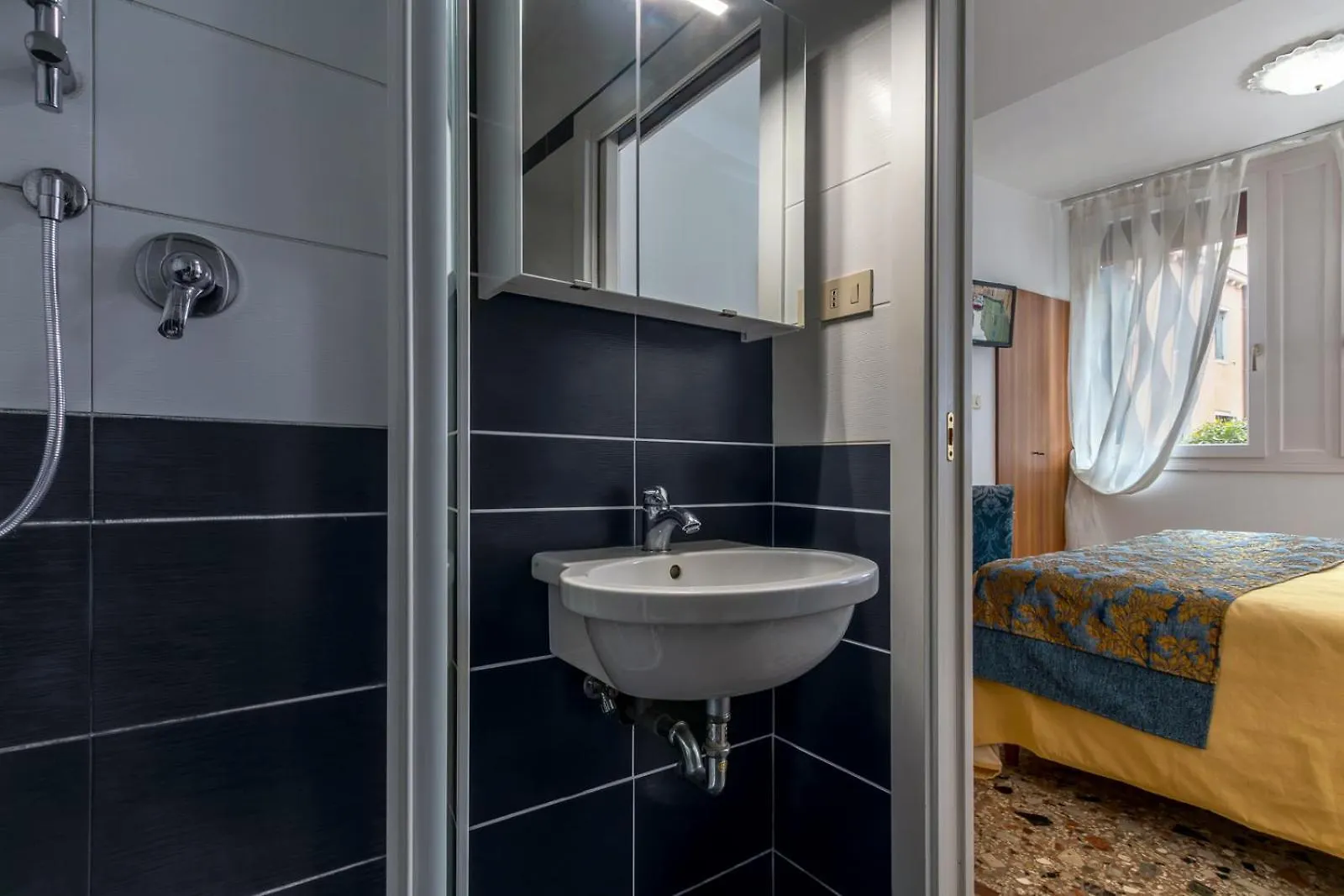 Hotel Casa Boccassini Venice 0*,  Italy
