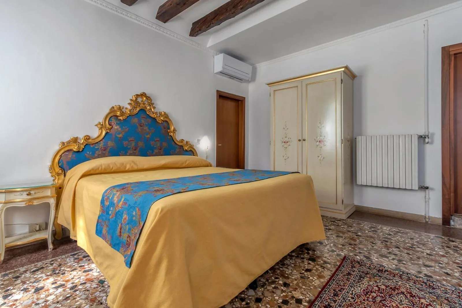 Hotel Casa Boccassini Venice
